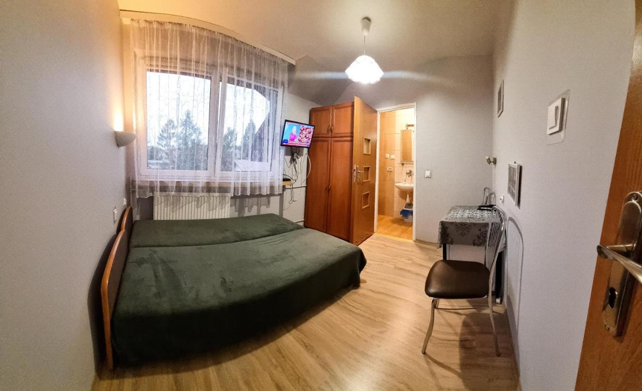 Pokoje Goscinne Duszniki Zdroj Bagian luar foto