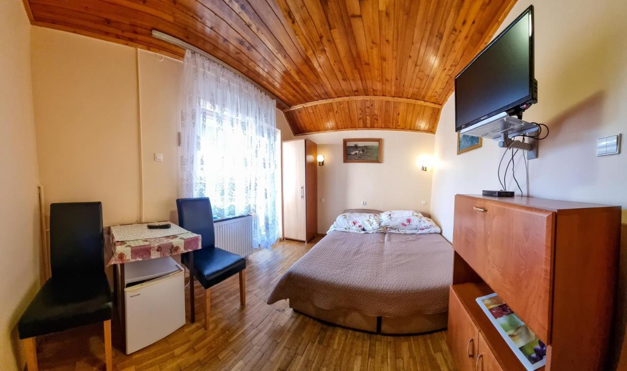 Pokoje Goscinne Duszniki Zdroj Bagian luar foto